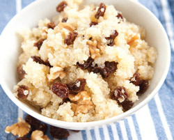 quinoa breakfastcereal nuts