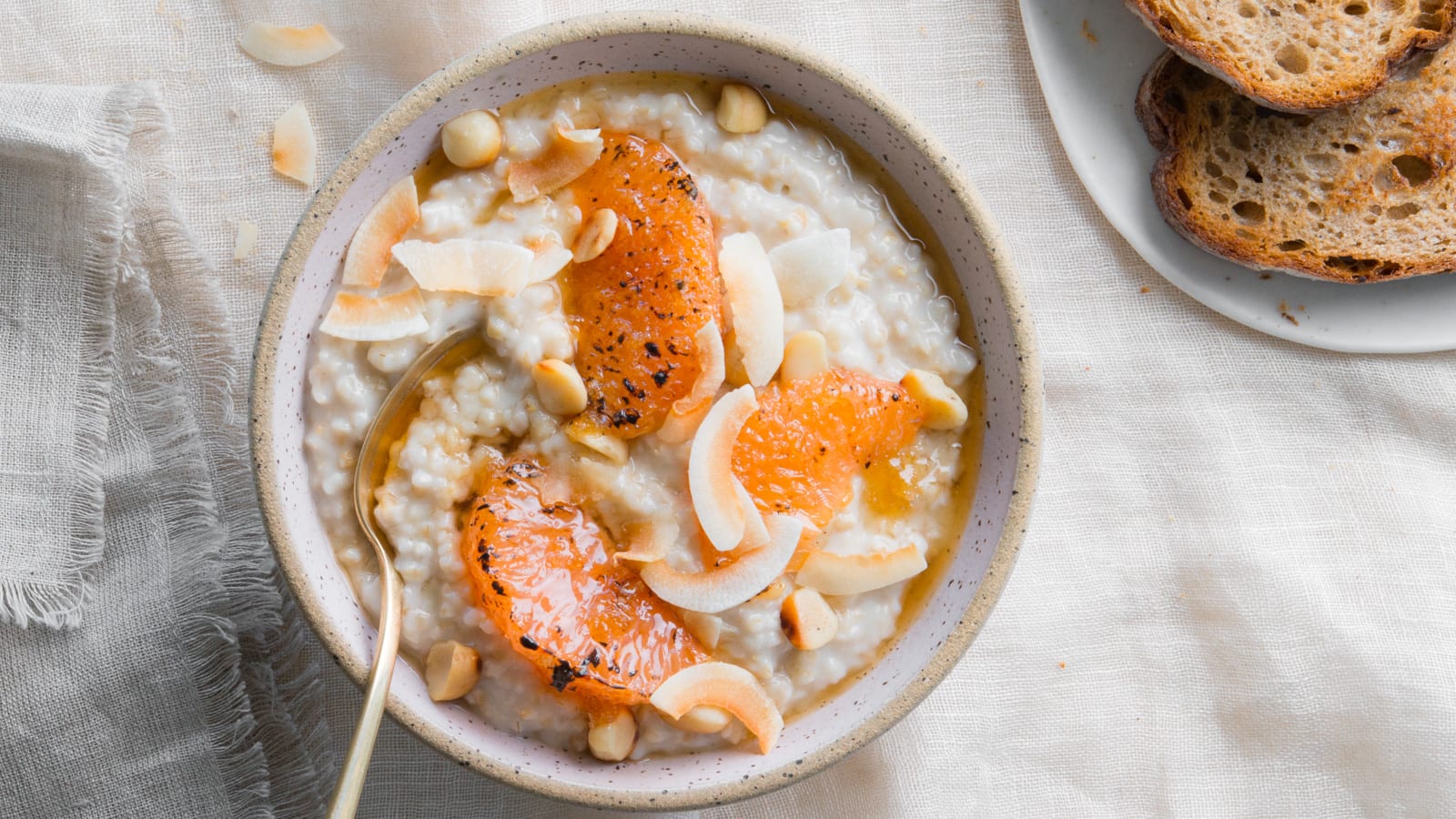 Coconut-Grapefruit Oatmeal