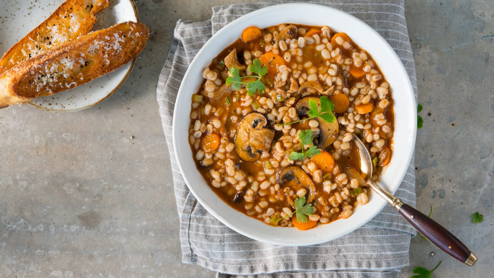 Mushroom Barley Soup