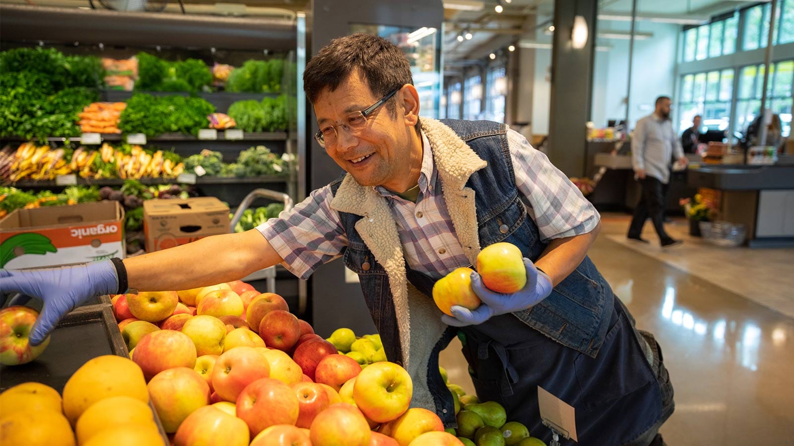 PCC Produce Staff, Thinley